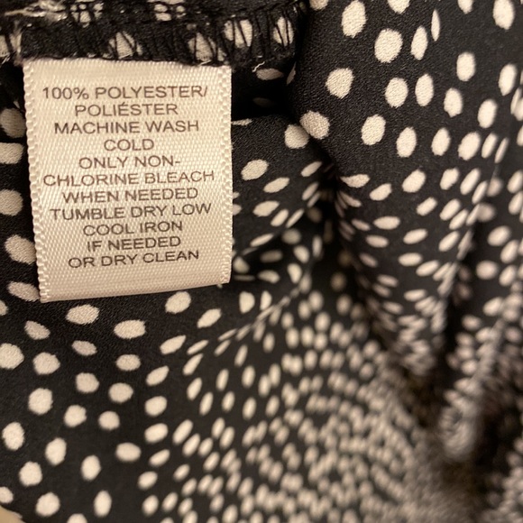 Easy-care LOFT business casual blouse Size M - Picture 13 of 13